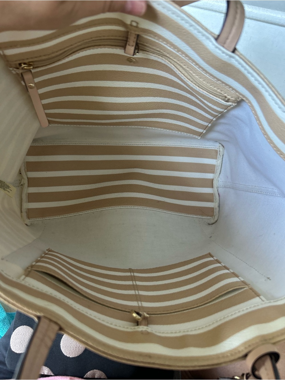 Kate Spade New York Hyde Lane Stripe Riley Tote Beige Cream Shoulder Bag - Picture 5 of 16
